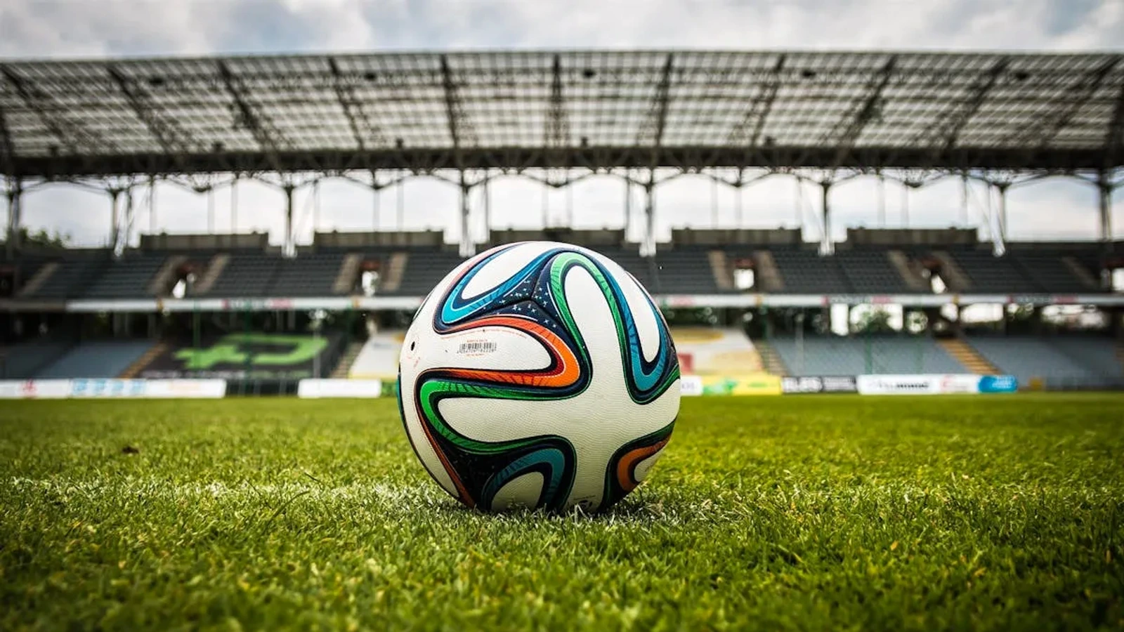 Hi88 link mới nhất 2026-06-28, đăng ký, nạp rút và kèo châu Á V-League cá cược · nhịp kèo tối
